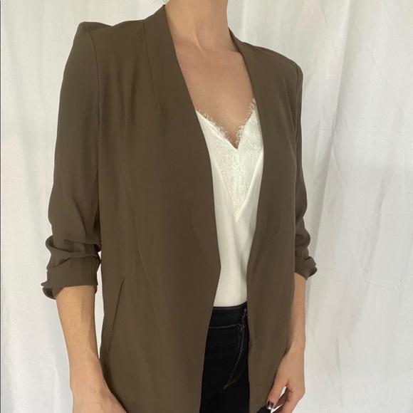 Aritzia Jackets & Blazers - Aritzia unstructured brown blazer